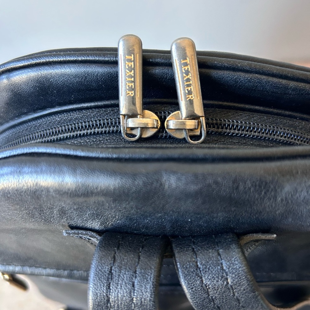 Texier Black Leather Mini Backpack with Sexy Gold Toggle - Picture 7 of 14